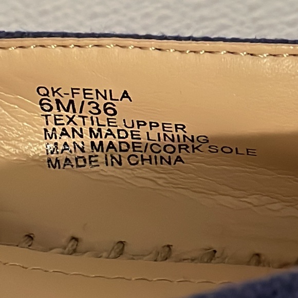 Quacker Factory, by Jeanne Bice. Canvas slip on flats. Size 6M - Picture 9 of 9